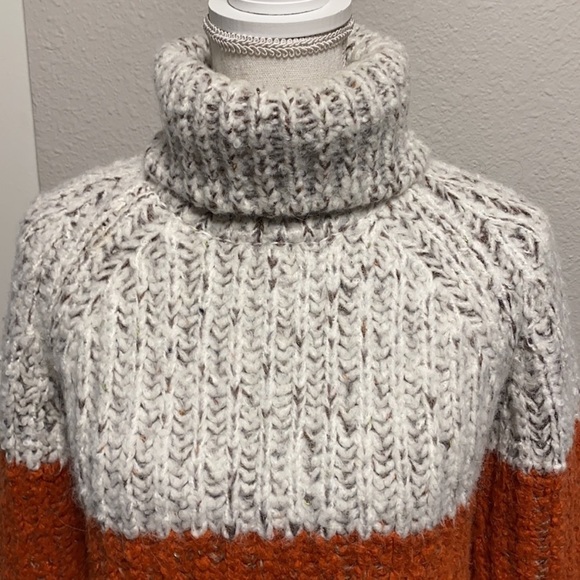 Chanel Cashmere blend chunky sweater - Picture 2 of 12